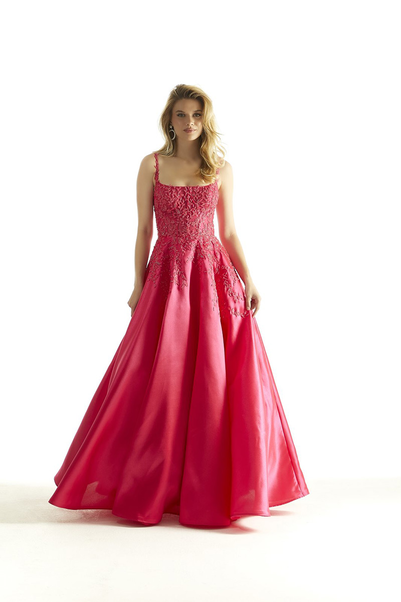 Svatby Felice - Aneta, krajkové šaty se saténovou sukní