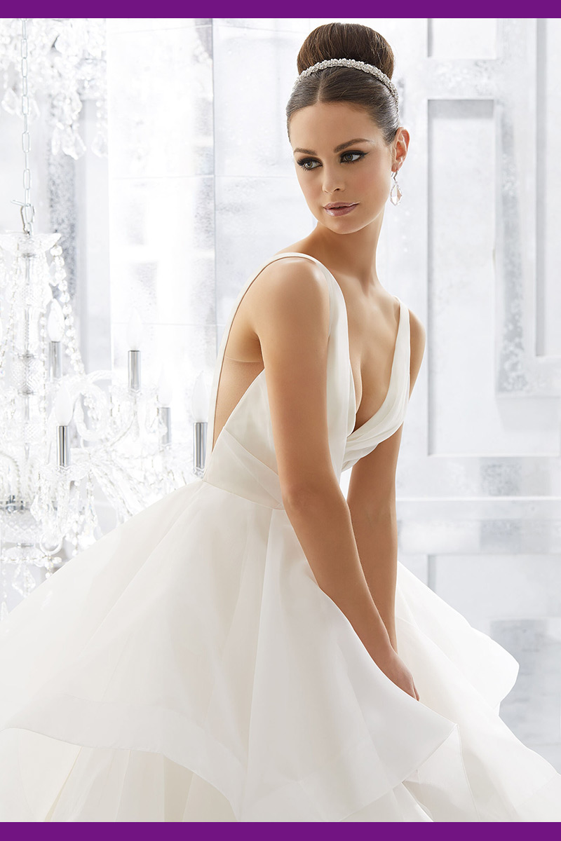 Svatby Felice - Harper, bílé šaty s bohatou sukní