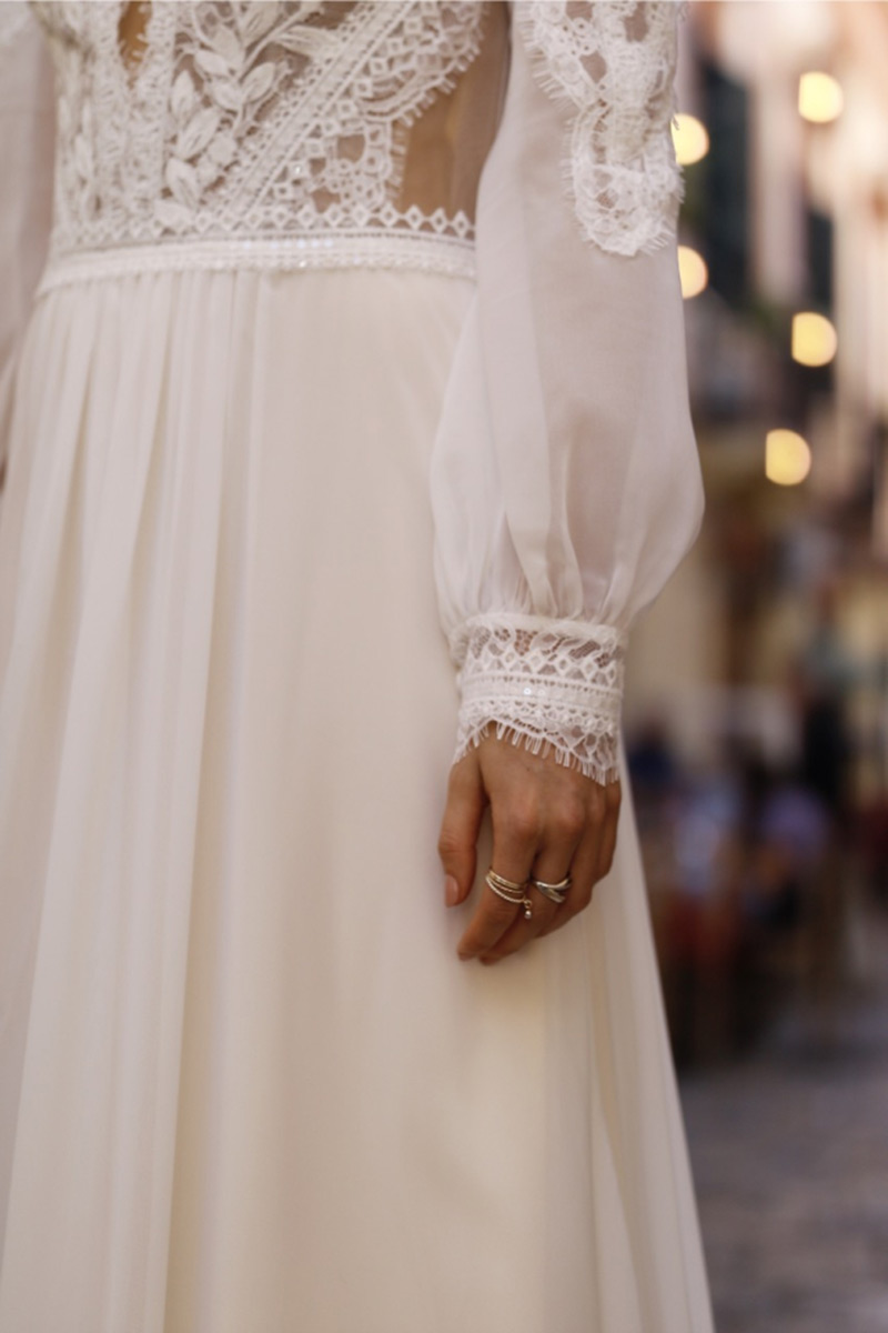 Svatby Felice - Amalie, krajkové šaty s rukávem